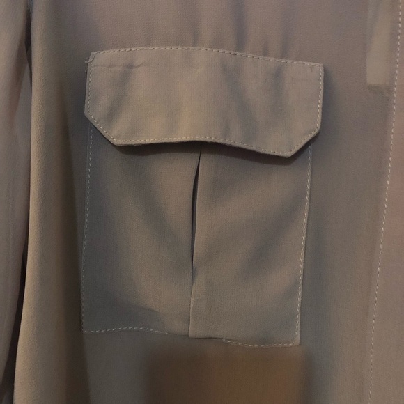 NWT ANTHROPOLOGIE SILENCE + NOISE Button Down Shirt Size M - Picture 4 of 7